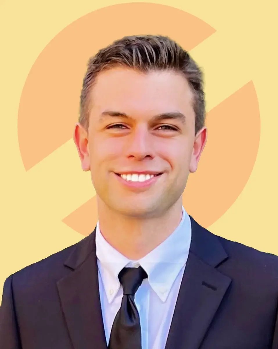 PV headshot-1